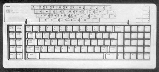 Saga Elite keyboard